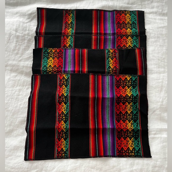 Set of 4 Handmade Placemats Made in Peru - Picture 2 of 6